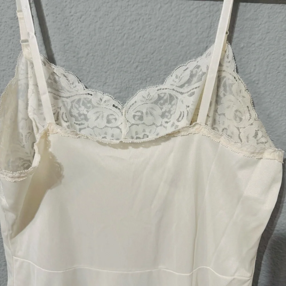 Vintage Wonder Maid Women Elegant Cream Lace Slip Dress Adjustable Strap Size 34 - Picture 9 of 12